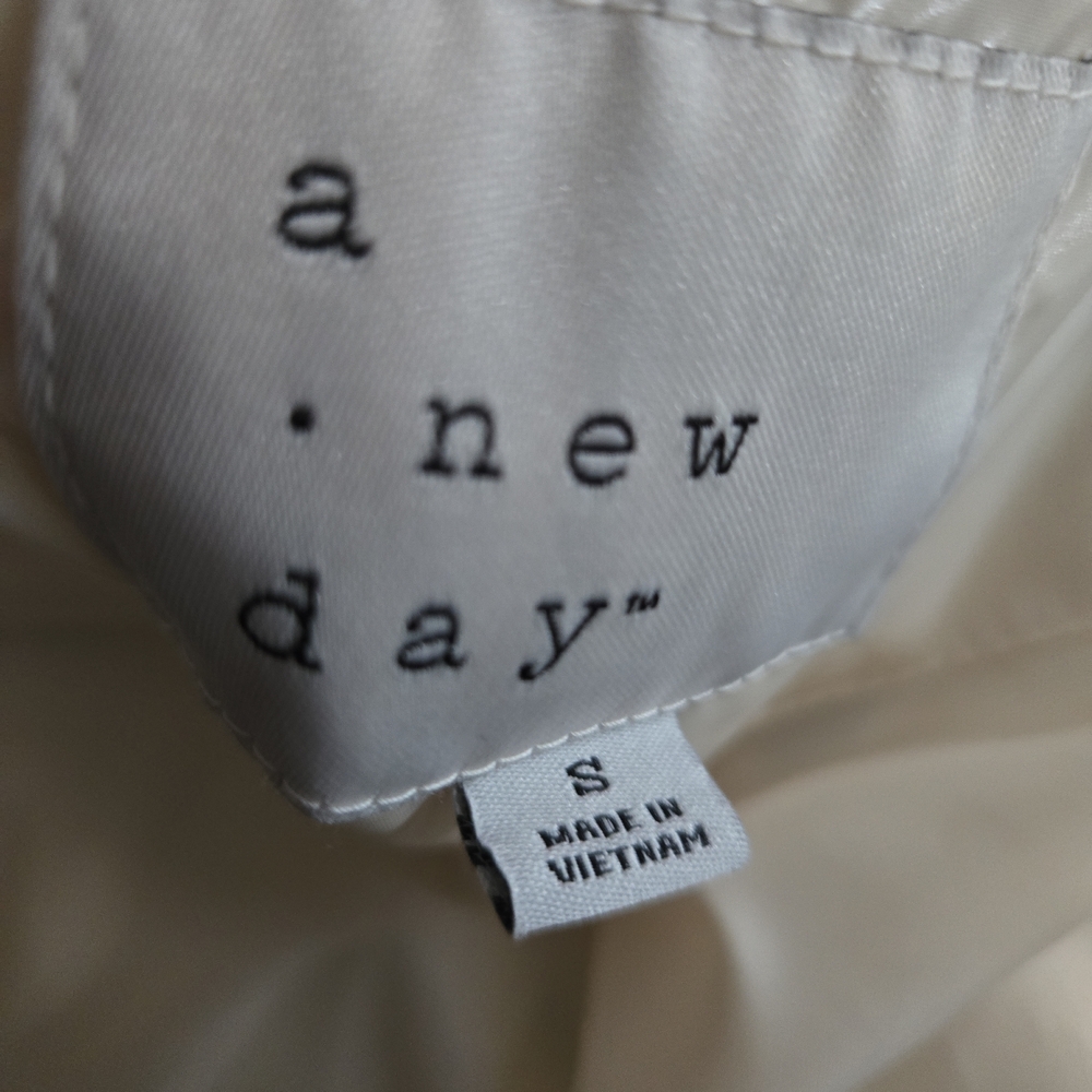 a new day Cream Puffer SZ S Jacket - Picture 6 of 6